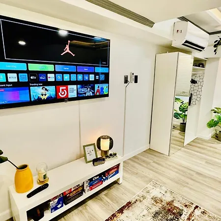 Loft & Lounge Suite