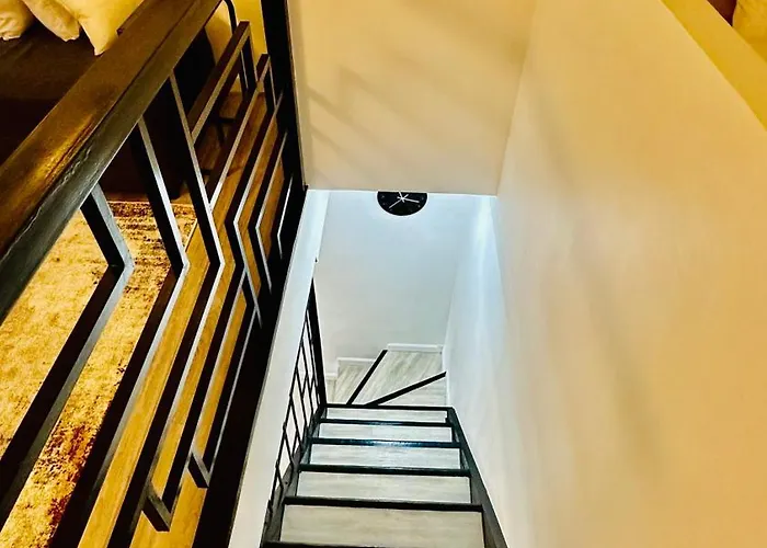 Aparthotel Loft & Lounge Manila